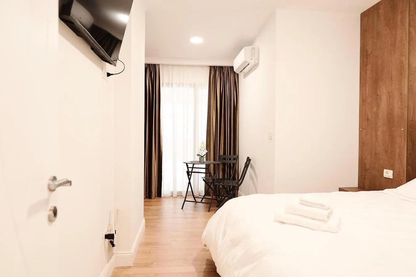 Apartment 102 Tirana